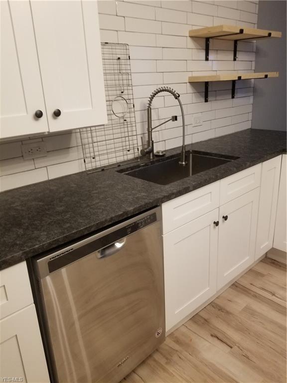 Foto del edificio - 1333 W 61st St