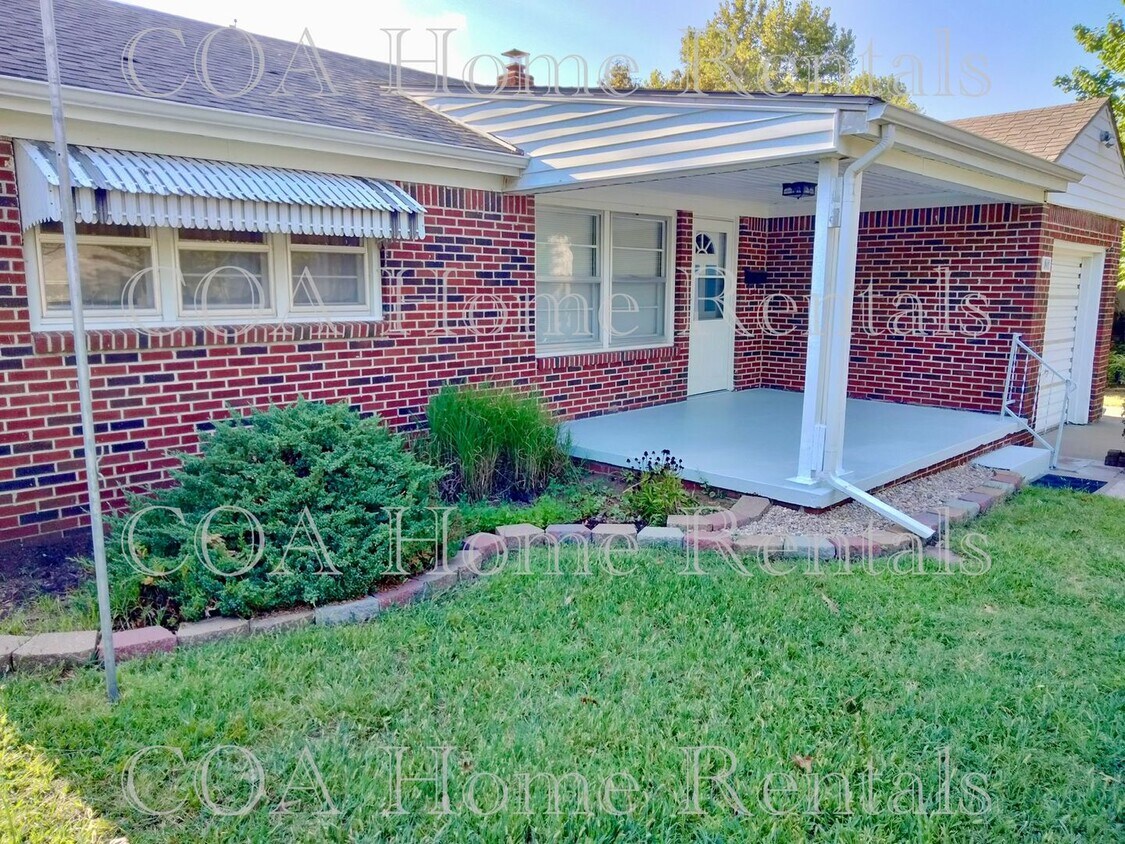 Foto principal - Quiet Southeast Neighborhood