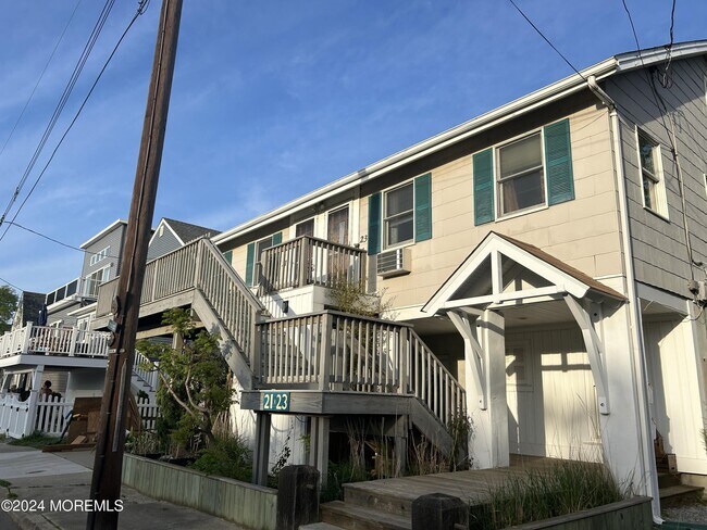 Building Photo - 21 Snug Harbor Ave
