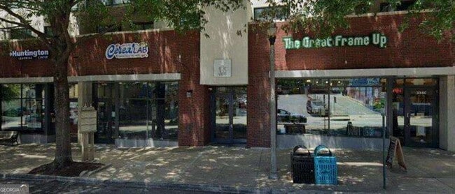 Foto del edificio - 335 W Ponce de Leon Ave