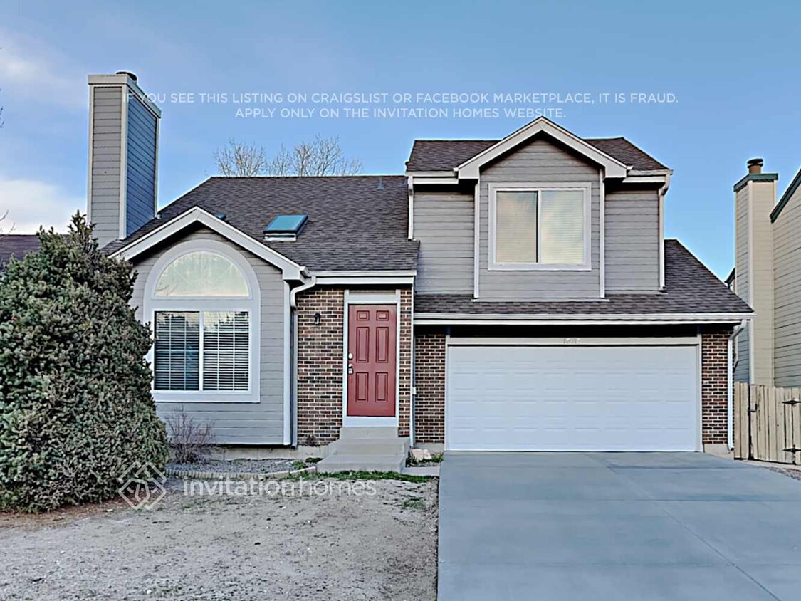 Primary Photo - 10418 Strasburg Way