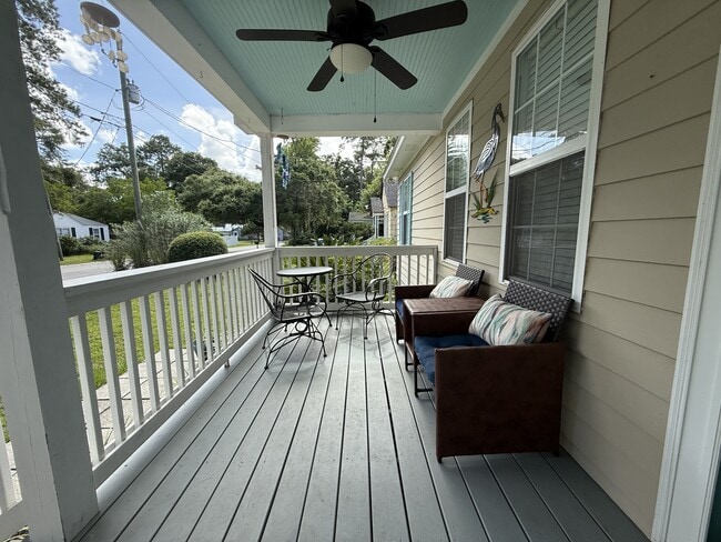 Foto del edificio - 2717 Oaklawn St