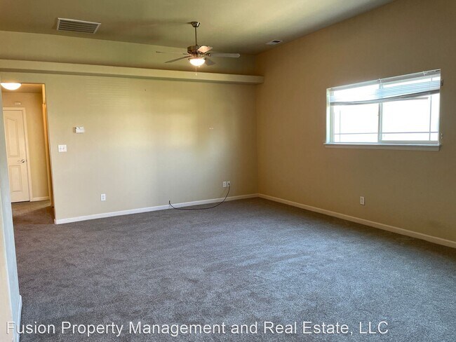 Foto del edificio - 3 br, 2 bath House - 580 1/2 Belhaven Way