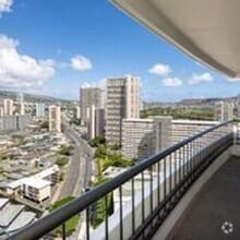 Building Photo - 2333 Kapiolani Blvd