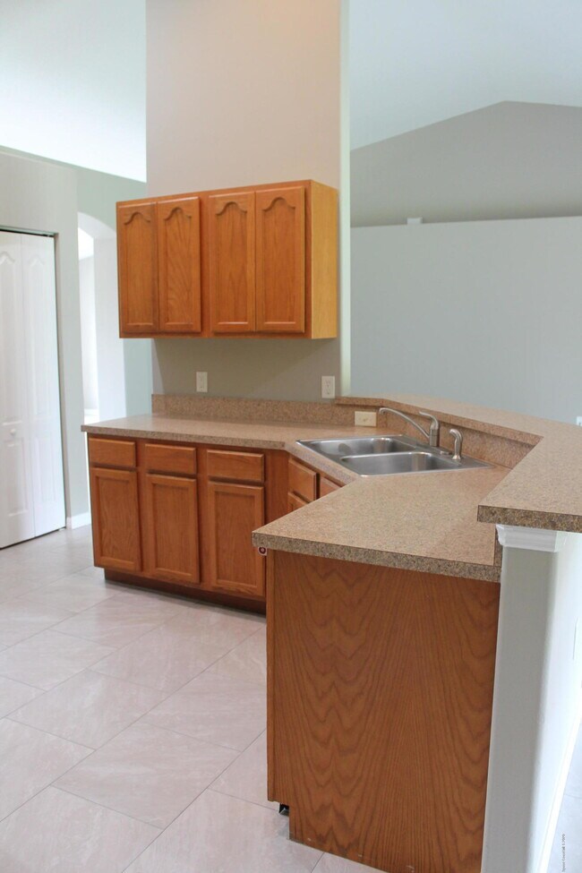 473 Crystalmist Rd Nw Palm Bay Fl 32907 Realtor Com