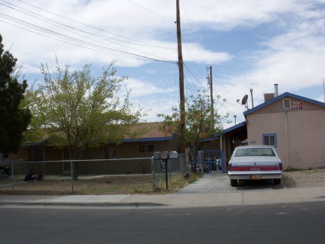 Foto del edificio - 1743 N Mesquite St