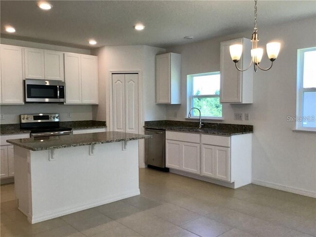 Building Photo - 15514 Gemini Dr