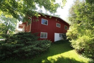 Building Photo - 6363 Muskrat Bay Rd