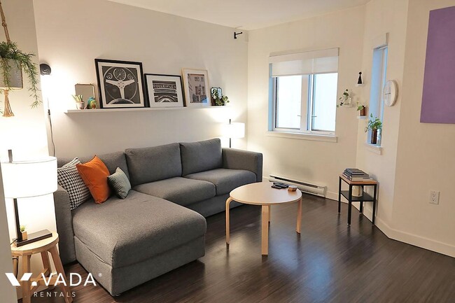 Building Photo - 21 Doors Apartment Rental 407-370 Carrall ...