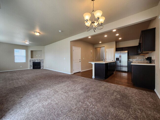 Building Photo - 1607 Smokey Ridge Way