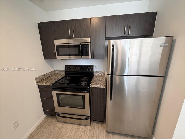 Foto del edificio - 1801 SW 32nd Ave