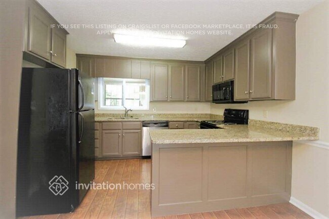 Building Photo - 3381 Chastain Crossing NE
