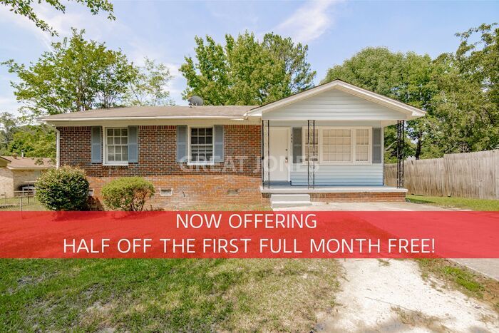 Primary Photo - $500 off first month or Amazon Gift Card b...