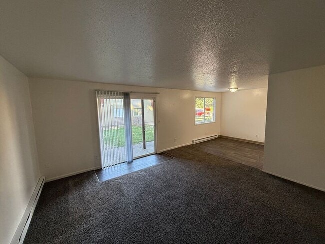 Building Photo - 3808 Iberis St NE
