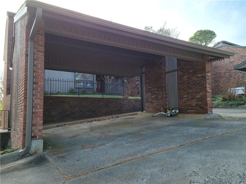 Foto principal - 2769 E Joyce Blvd