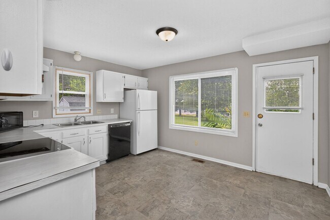 Foto del edificio - 3439 SE 20th St