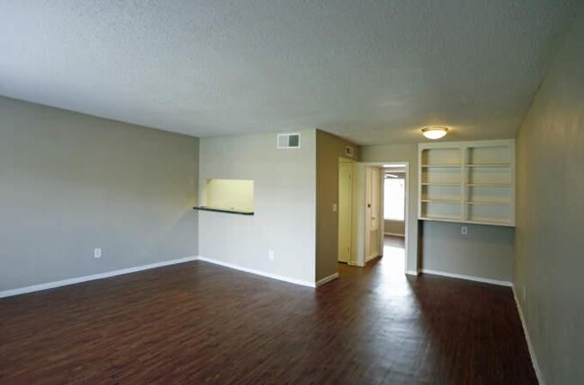 Foto del edificio - 1 bedroom in Webster TX 77598