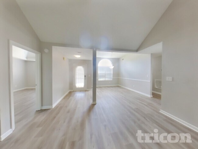 Foto del edificio - 1128 Misty Meadows Crossing