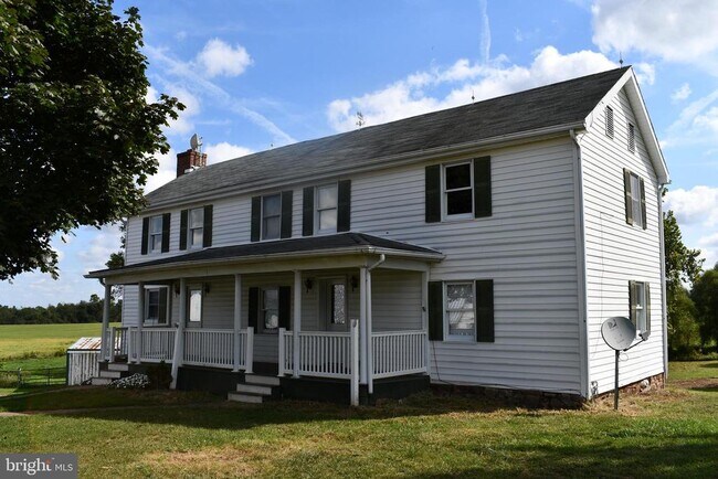 Foto del edificio - 11521 Wilhide Rd