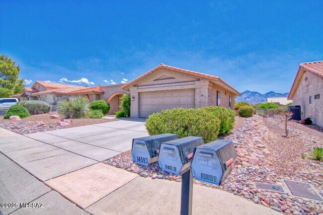 Foto del edificio - 14582 N Alamo Canyon Dr