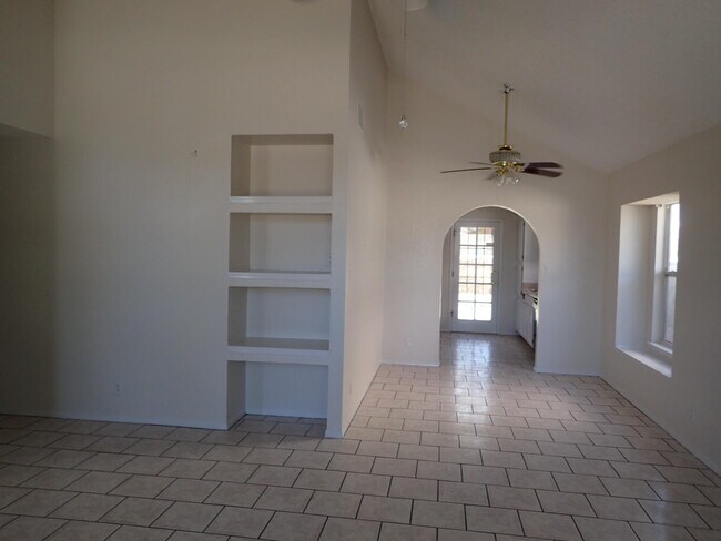 Building Photo - 11879 Vere Leasure Dr