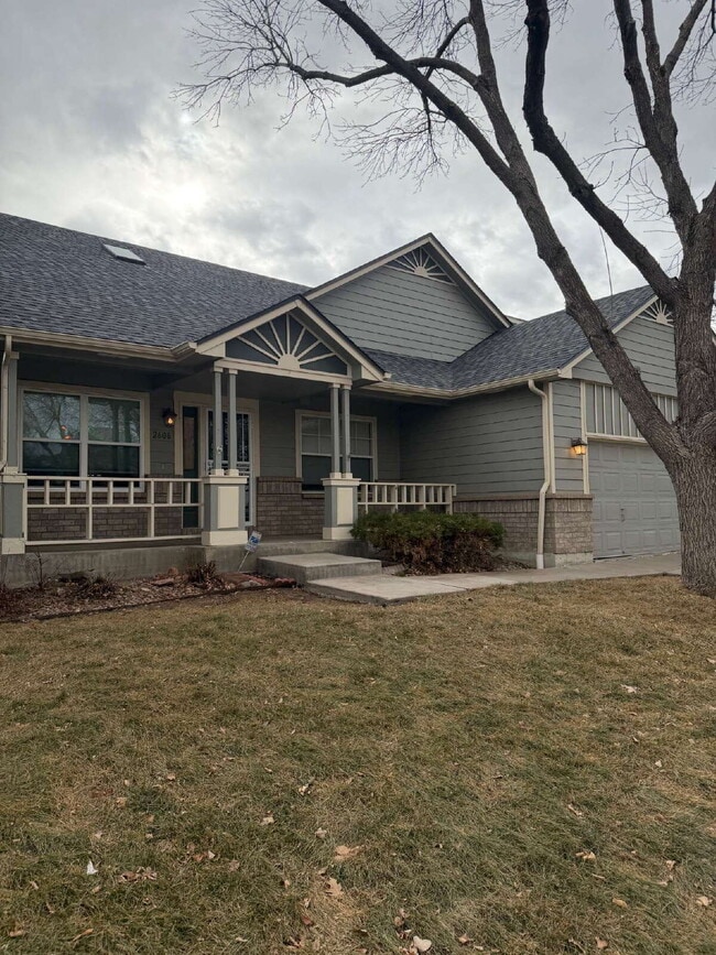 Building Photo - "Charming Thornton Retreat: Spacious 3-Bed, 3-Bath Home with 1,859 Sq Ft of Comfort!"