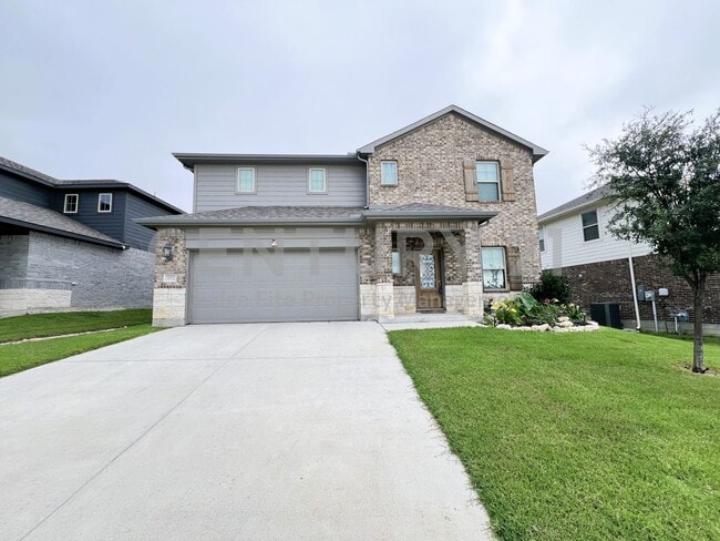 Spacious 2-Story 3/2.5/2 in Fort Worth For... - Spacious 2-Story 3/2.5/2 in Fort Worth For... House