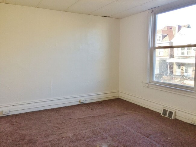 Foto del edificio - Highland Park - Apartments For Rent In Pittsburgh