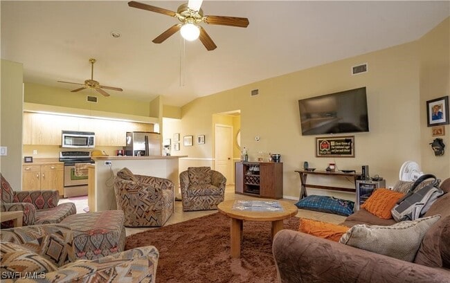 Foto del edificio - 4414 SW 7th Pl