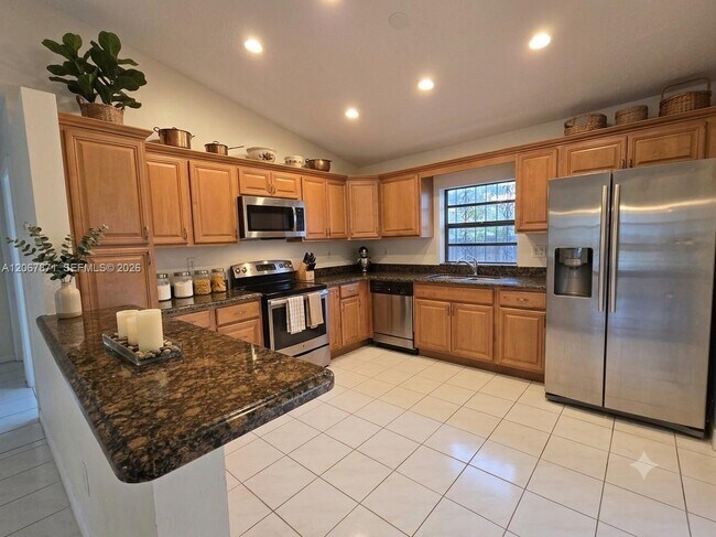 Building Photo - 15238 SW 58th Terrace
