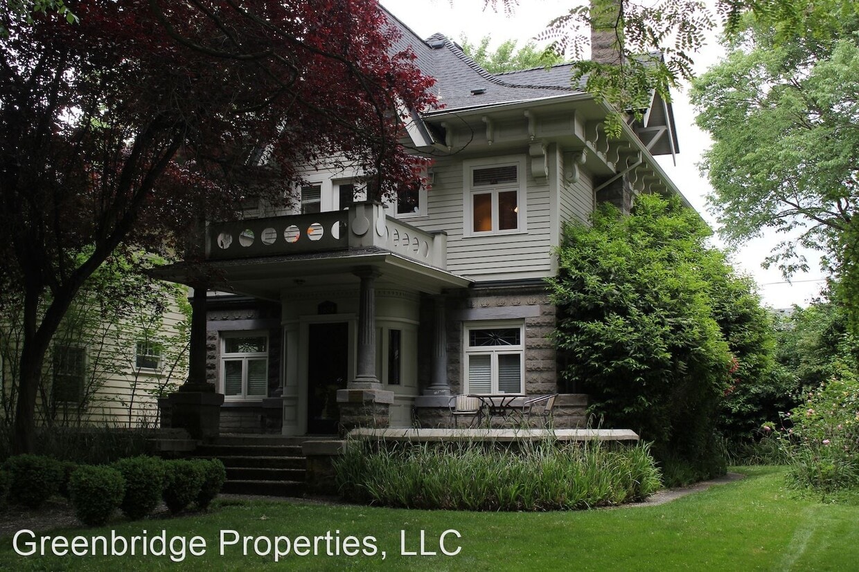 Primary Photo - 3 br, 2 bath House - 1628 SE Ladd Ave