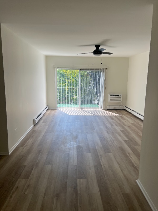 Building Photo - 1455 N Winslowe Dr
