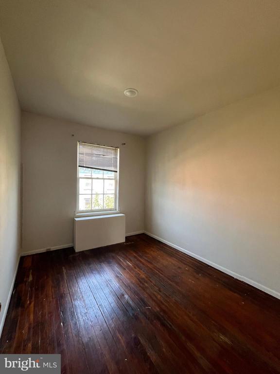 Foto del edificio - 625 S 10th St