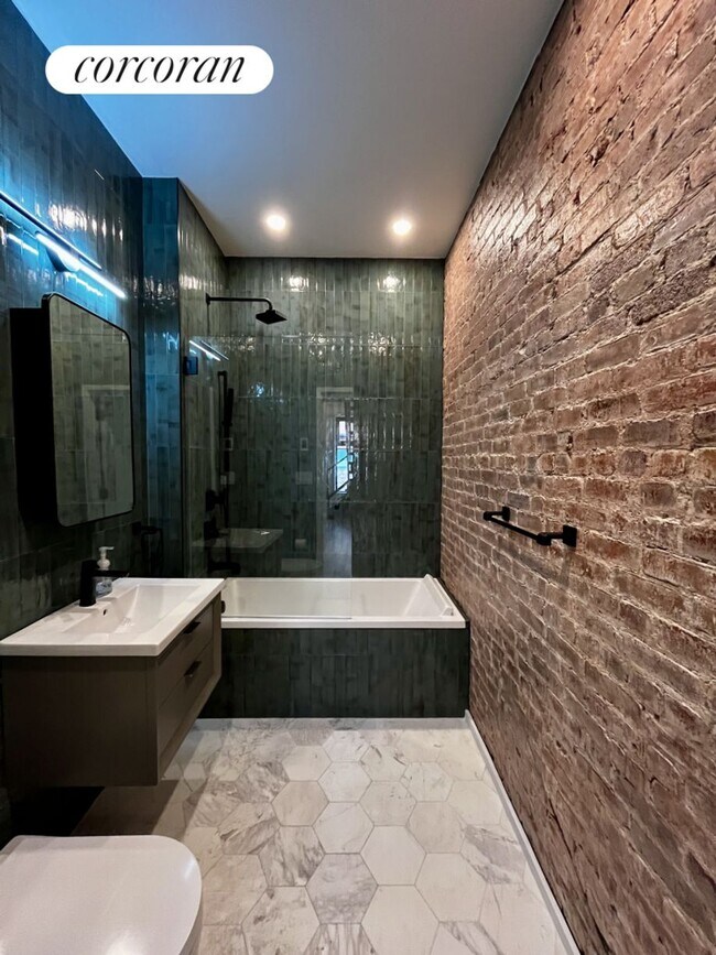 Building Photo - 317 W 51st St