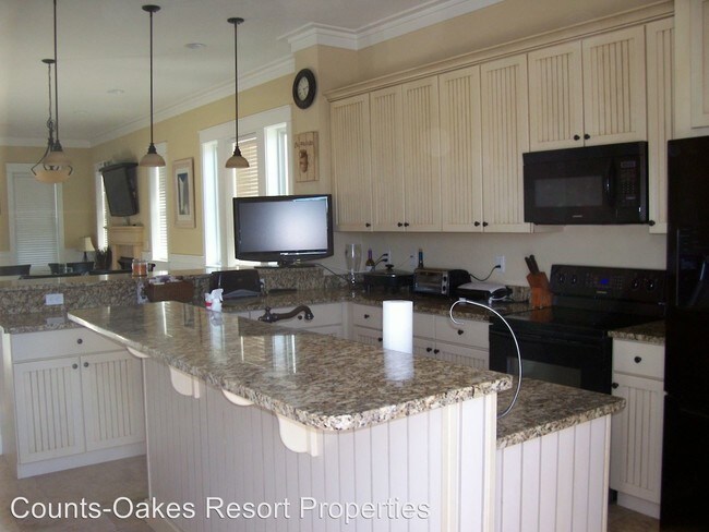 Foto del edificio - 4 br, 3.5 bath House - 363 Madison Circle