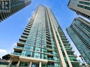 Building Photo - 18-2018 Harbour St