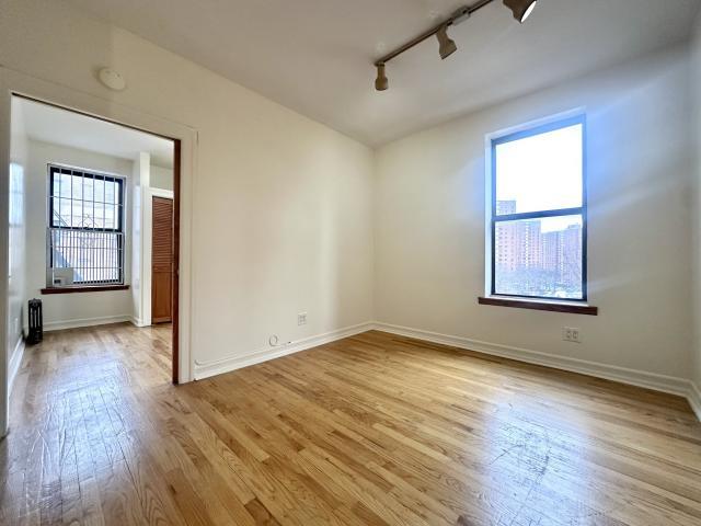 Foto del edificio - 3 bedroom in New York NY 10027