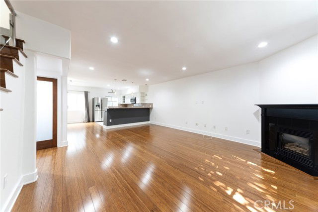 Building Photo - 1615 Stoner Ave