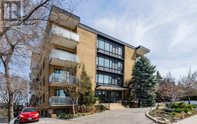 Building Photo - 1901 Bayview Ave