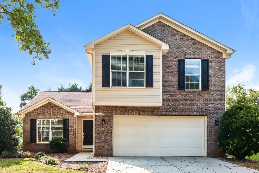 Foto principal - 5870 Brookstone Dr NW