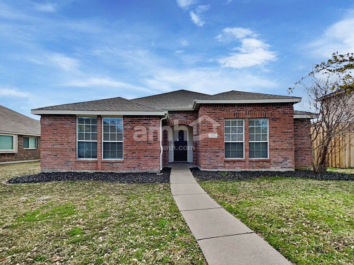 Foto principal - 209 Singleton Dr