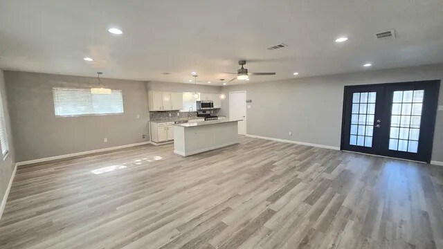 Foto del edificio - 5429 Dazzle Dr