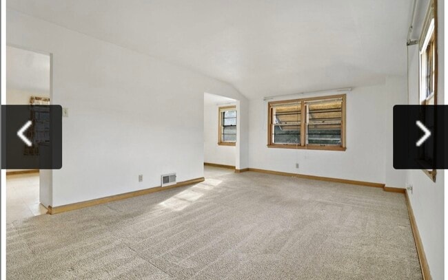 Living room - 2648 S 69th St