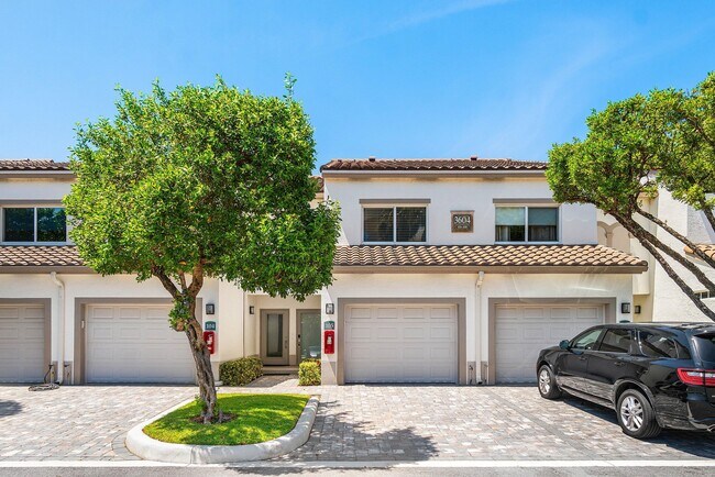 Building Photo - 3604 S Ocean Blvd