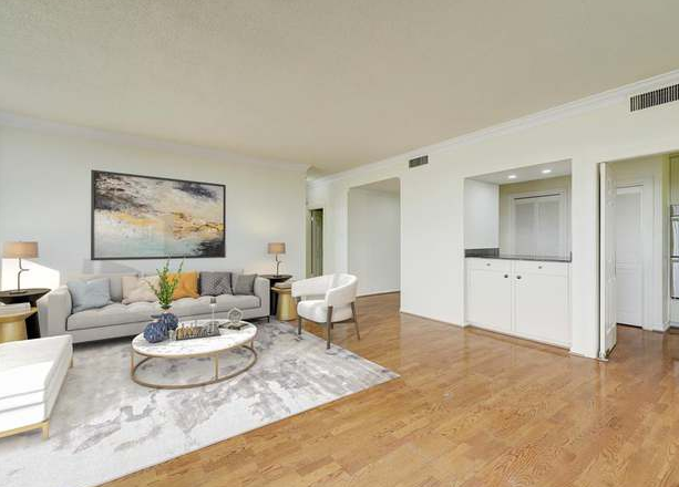 Primary Photo - 651 Bering Dr