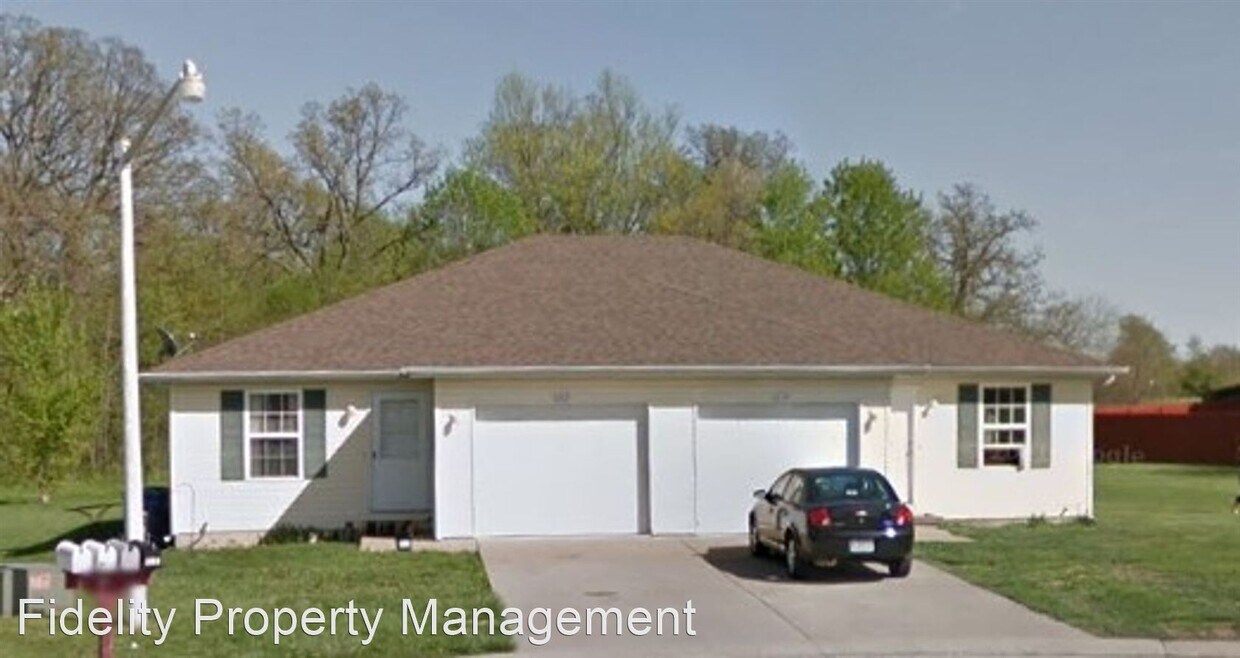 2 br, 2 bath House 230 E. Eagle Circle House Rental in Clever, MO