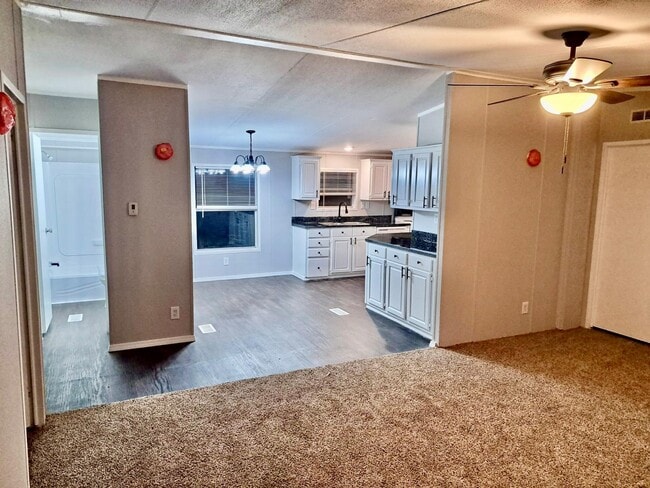 Building Photo - 16414 Trenda Ct