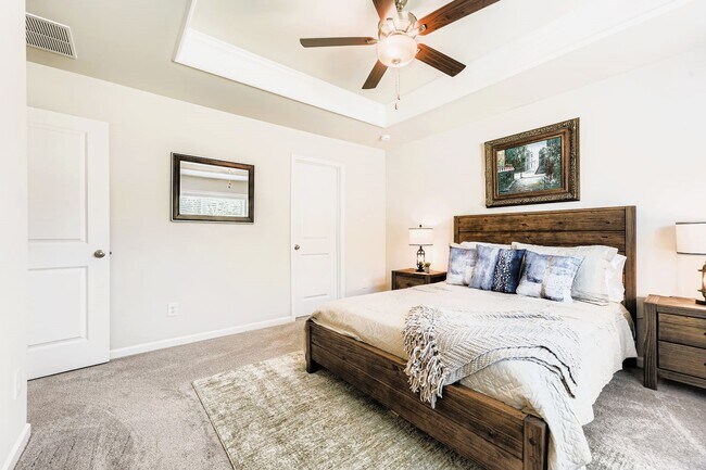 Foto del edificio - 85 Basswood Ln