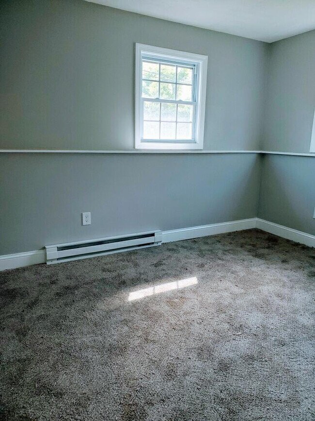 Foto del edificio - 64 Viscoloid Ave