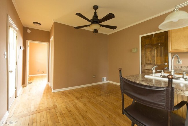 Foto del edificio - 941 Starkweather St